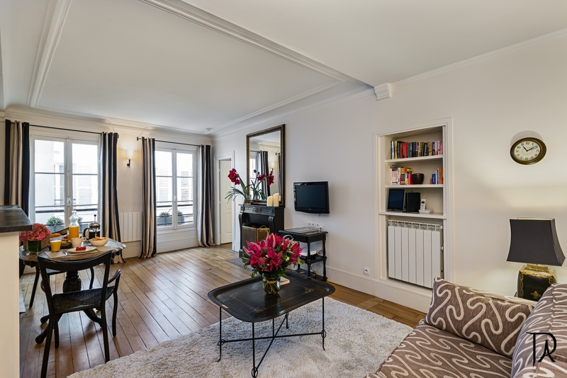 Apartment rental one bedroom Paris holiday Beaux Arts - Luxury short ...