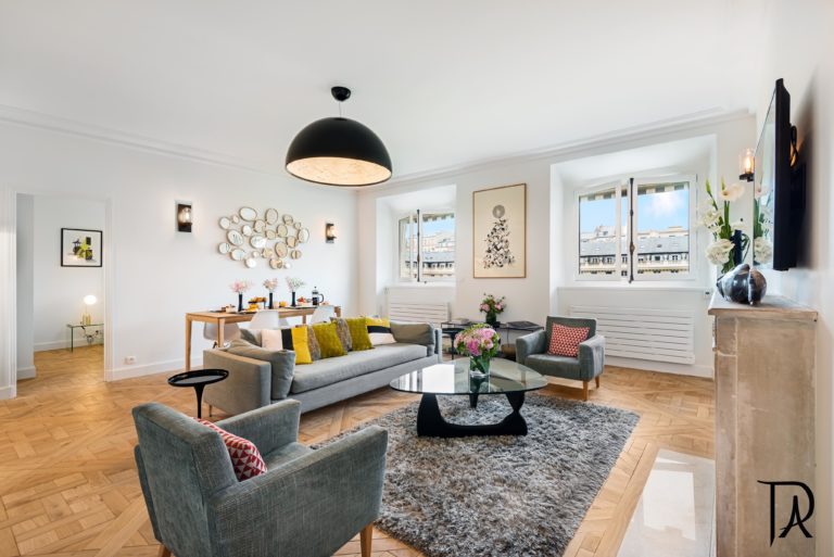 Apartment rental one bedroom Paris holiday Beaux Arts - Luxury short ...