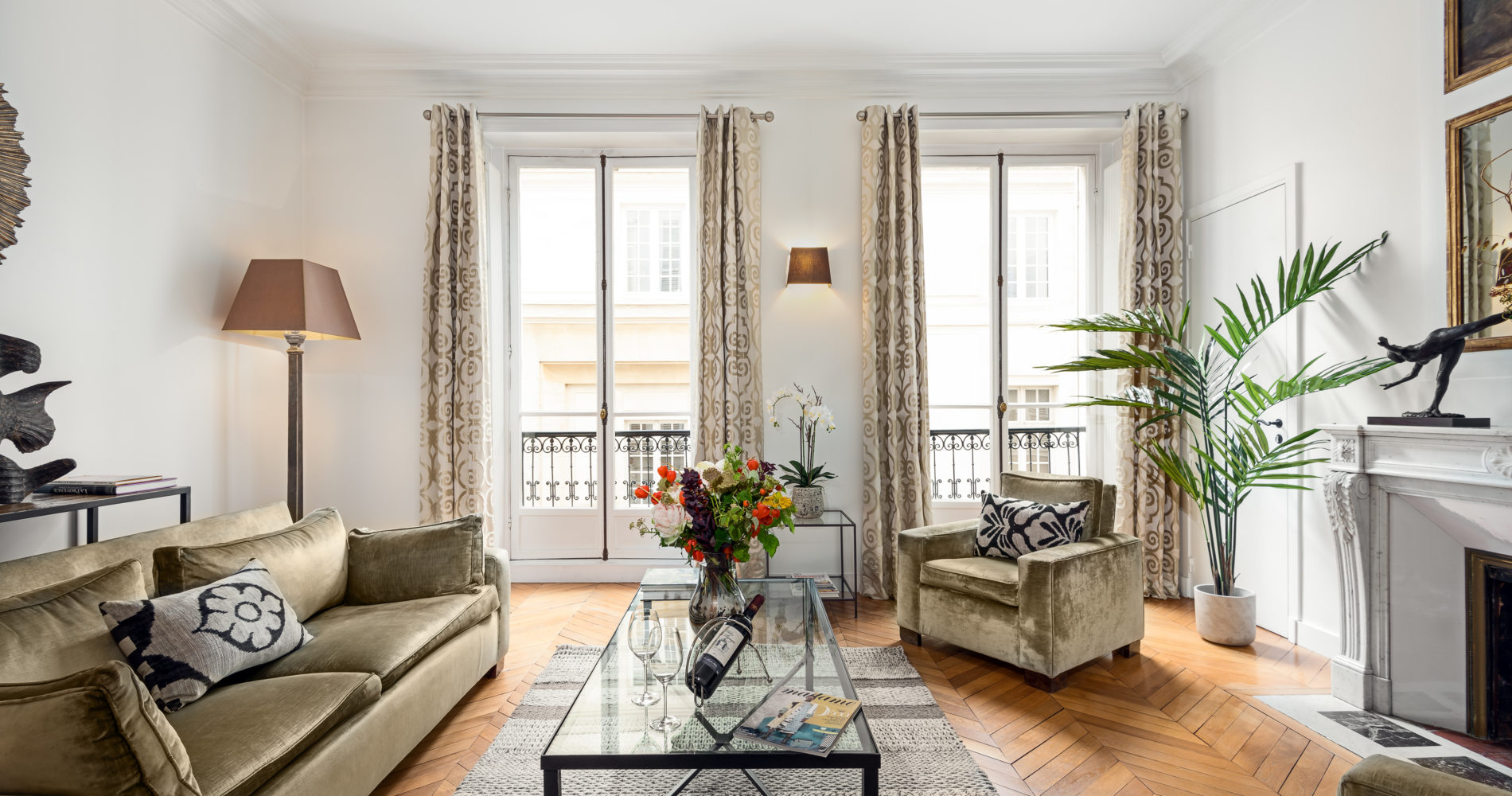 Rent a luxury apartment two bedroom Saint Sulpice Church PSG for short ...
